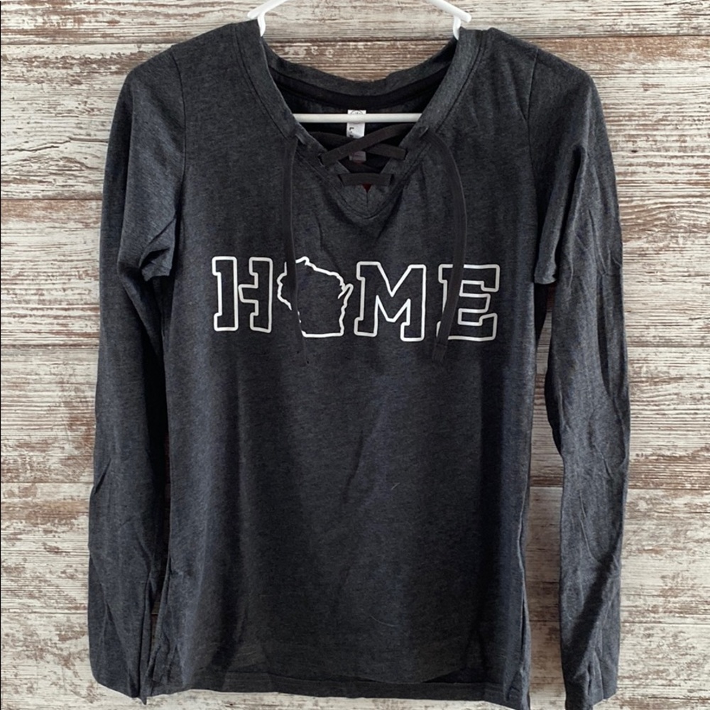 NWT Wisconsin Home size S